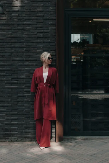 Divdaļīgs kimono kostīms